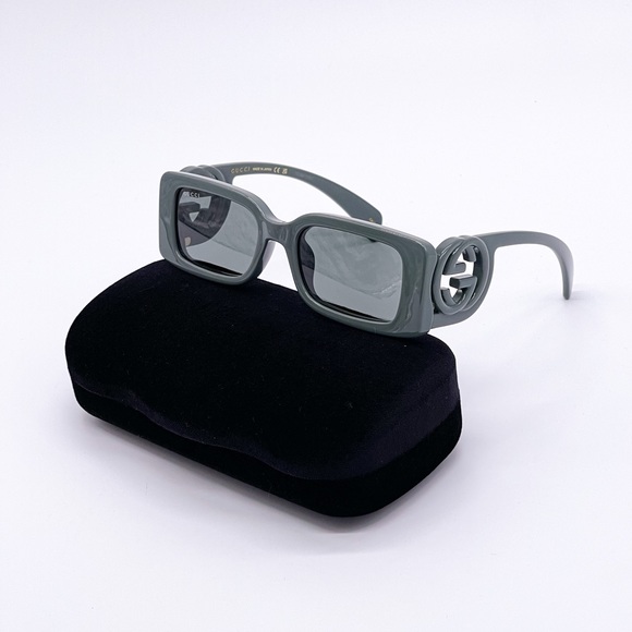 NEW GUCCI UNISEX GRAY SUNGLASSES - Picture 2 of 12